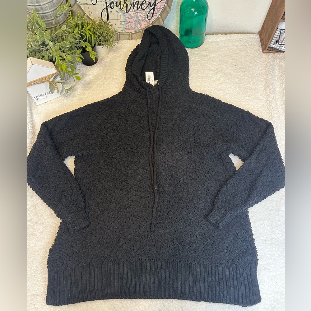 Zenana long sleeve popcorn tunic hoodie Size large